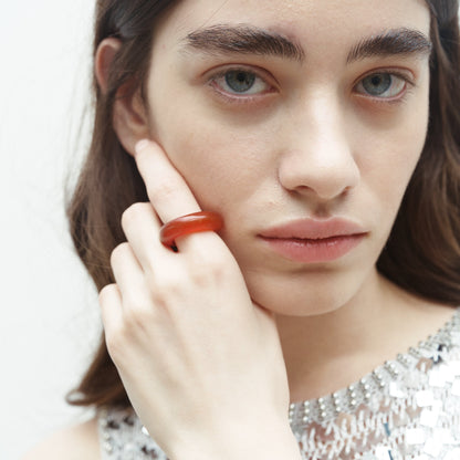 El anillo: ágata roja