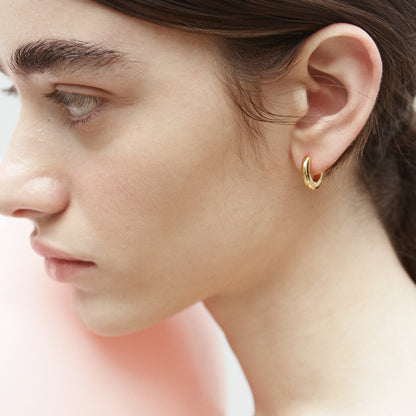 Aros pequeños de oro