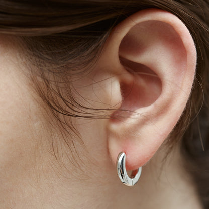 Aros pequeños de plata