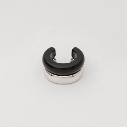 El anillo: ágata negra