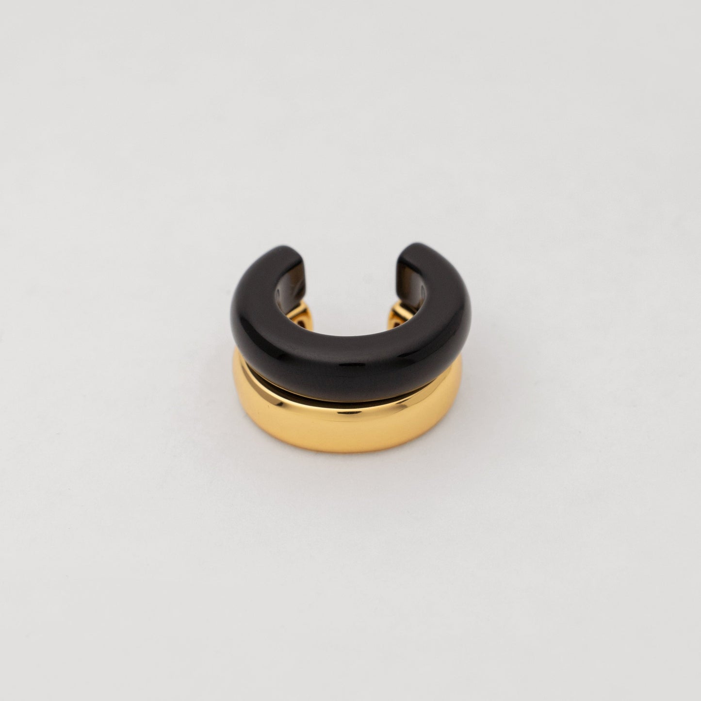 El anillo: ágata negra
