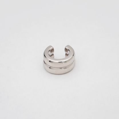 El anillo: conjunto de plata