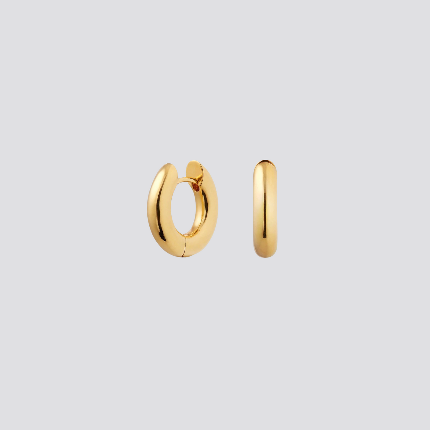 Aros pequeños de oro