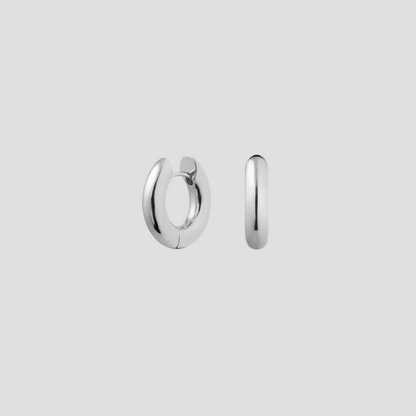 Aros pequeños de plata
