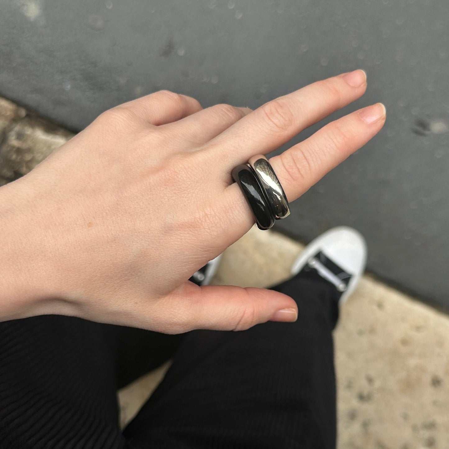 El anillo: ágata negra