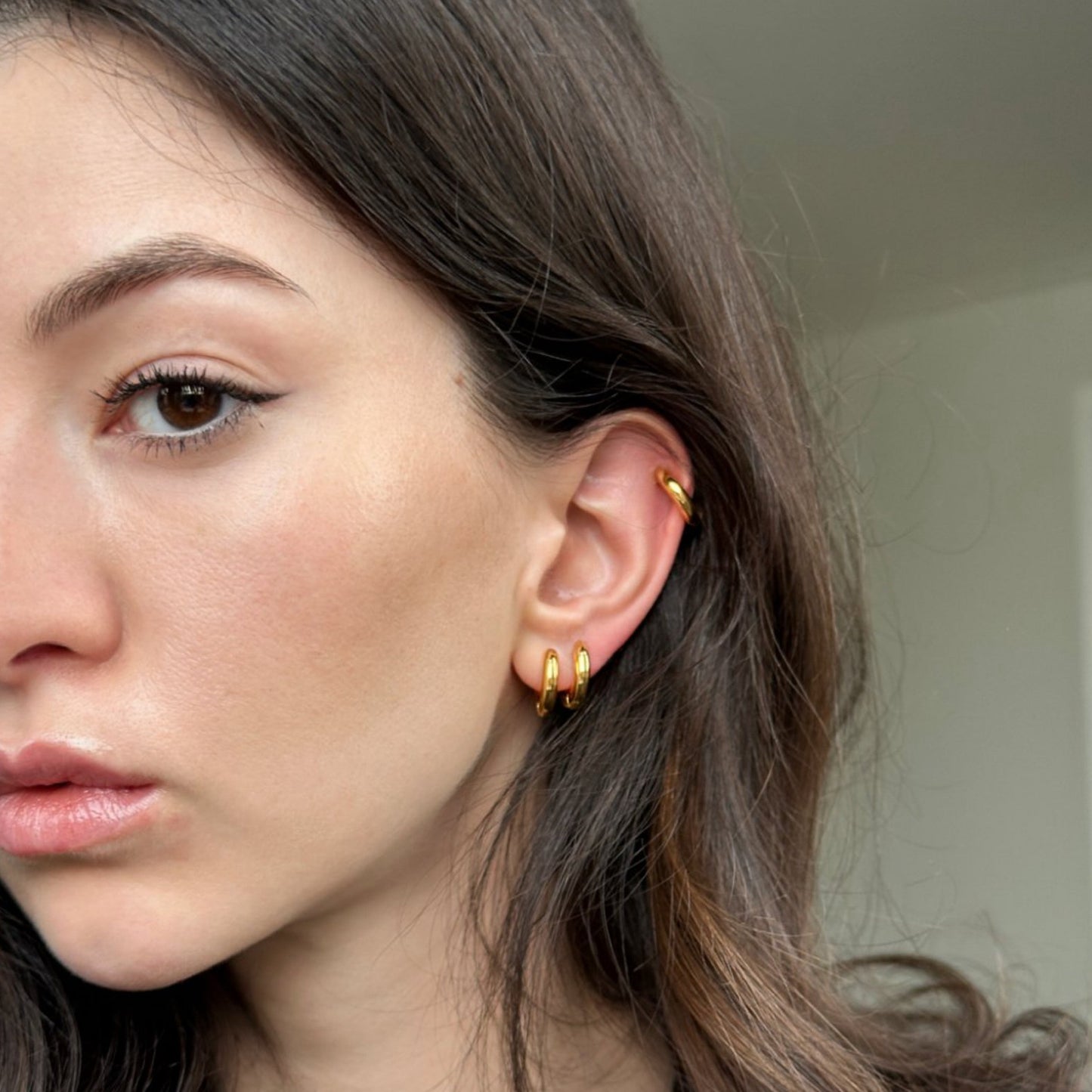 Aros pequeños de oro