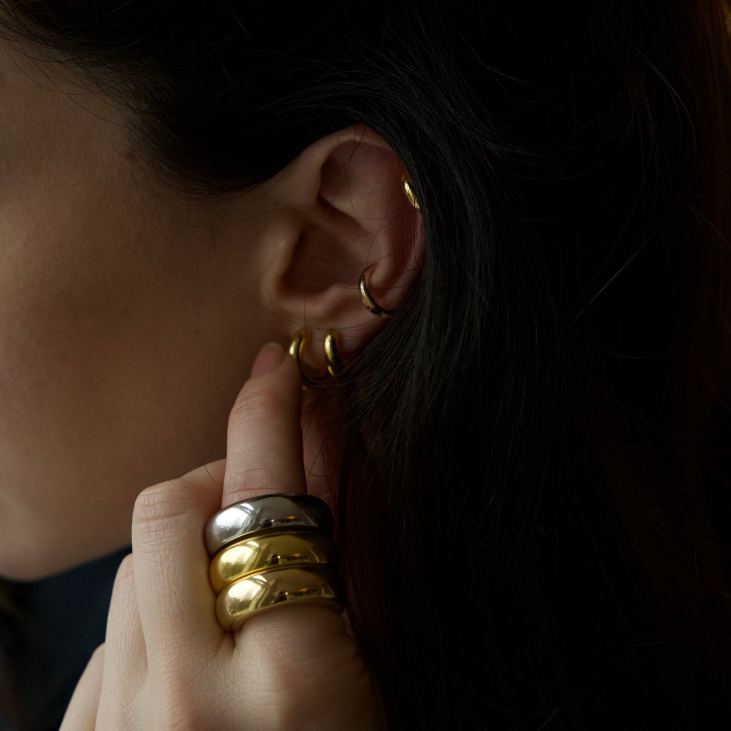 Aros pequeños de oro